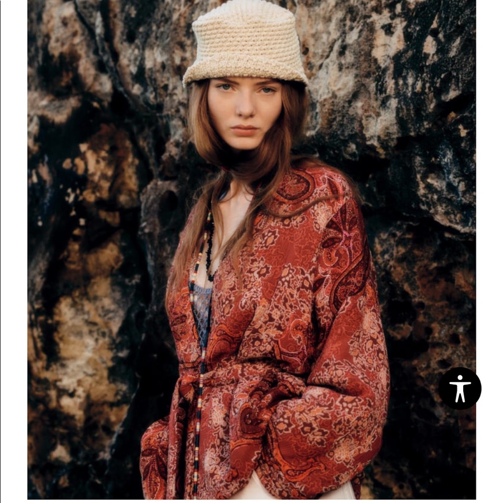 Moroccan Inspired Printed Puffer Jacket With Belt… - image 2